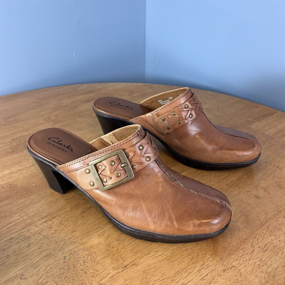 Clarks Bendables Women’s Brown Leather Heeled Clogs Buckle Size 9.5M
